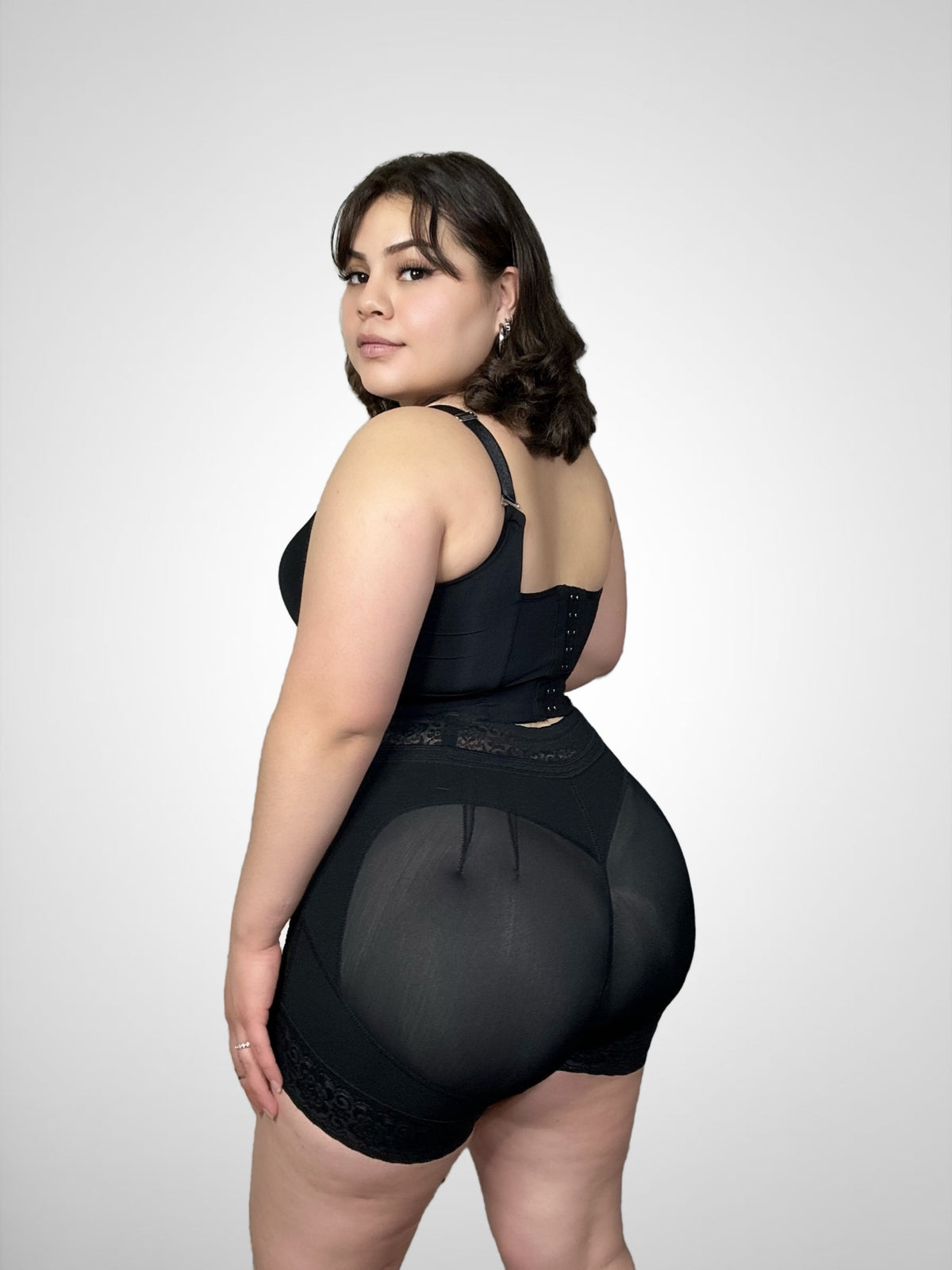 Cloe Short Moldeador Levanta-Gluteo Reforzado image 1